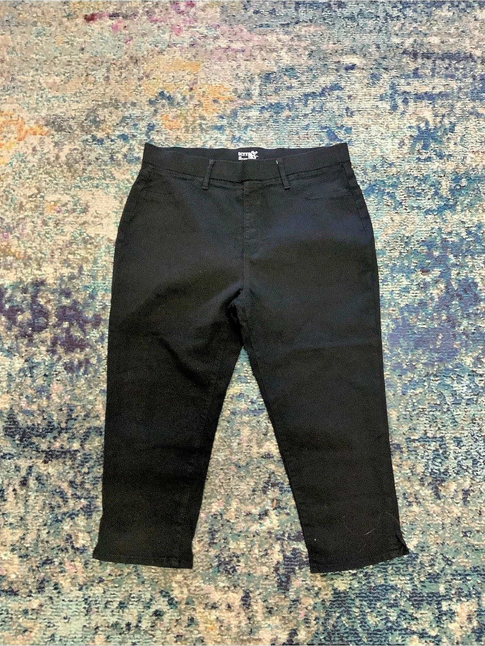 terra & sky Pull-On High-Rise Capri Jeggings Black Size 1X (16W-18W)